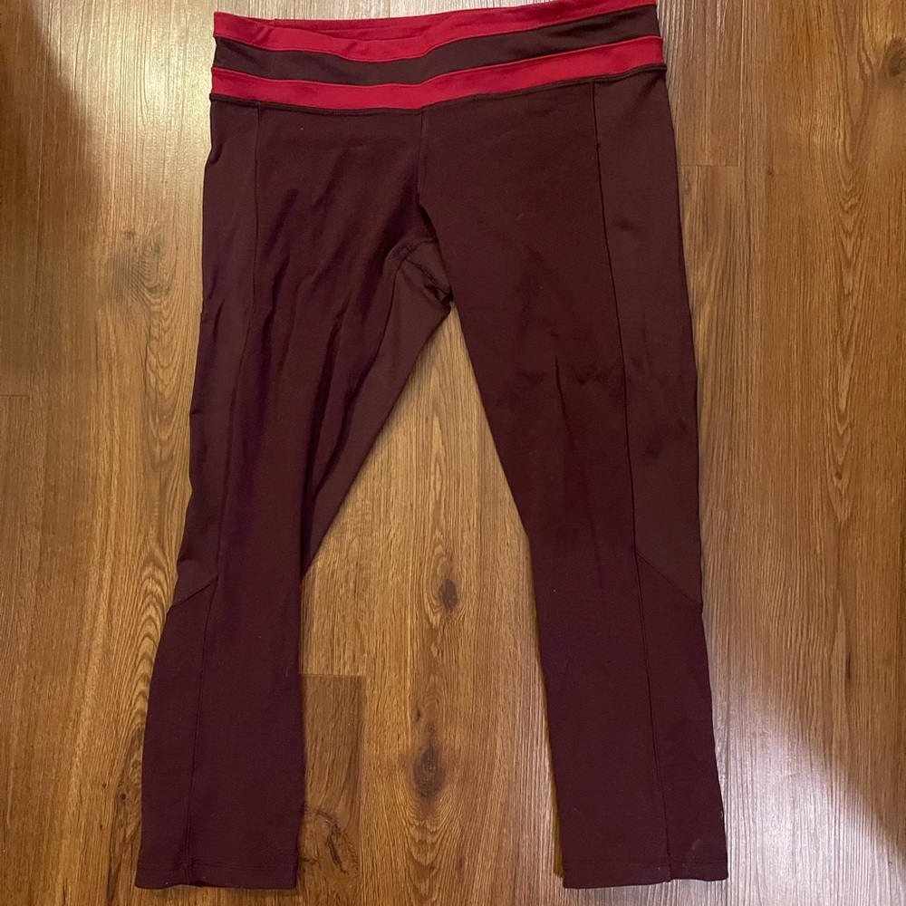 Lululemon cropped leggings, size 8, deep red, banded waist band
